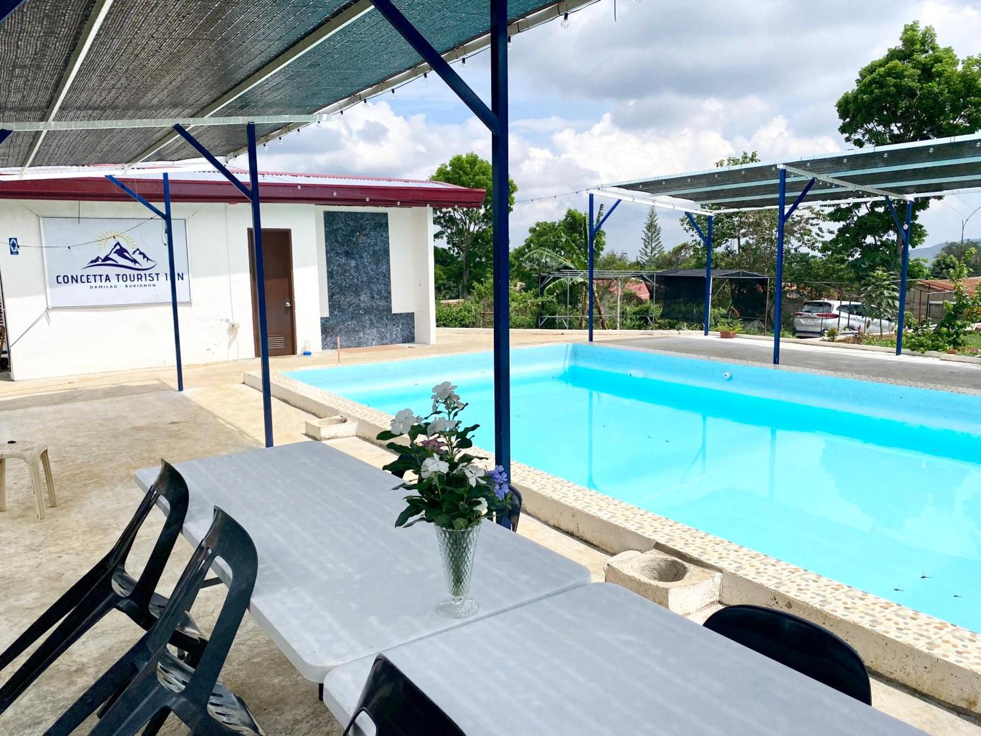 Concetta Tourist Inn Manolo Fortich Extérieur photo